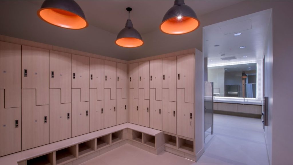 お着替えロッカールーム
